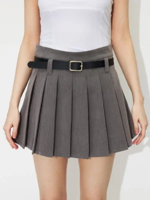 Pleated Grey Skirt on Savana by Urbanic