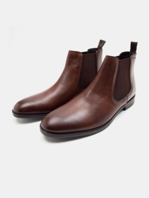 Thomas Crick Men Leather Chelsea Boots on Myntra